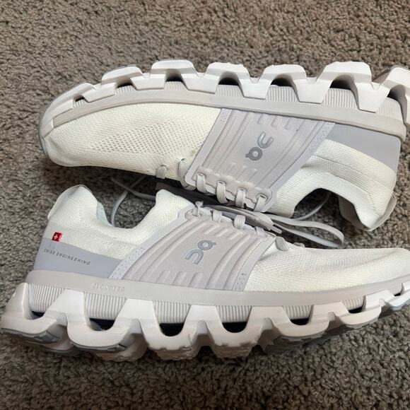 on cloudswift 3 women’s 9 - Picture 3 of 8